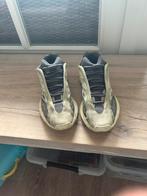 Yeezy 700, Ophalen, Zo goed als nieuw, Schoenen