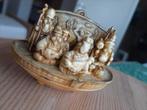 Japans miniatuur beeldjes 7 netsuke figuurtjes in een schelp, Ophalen of Verzenden