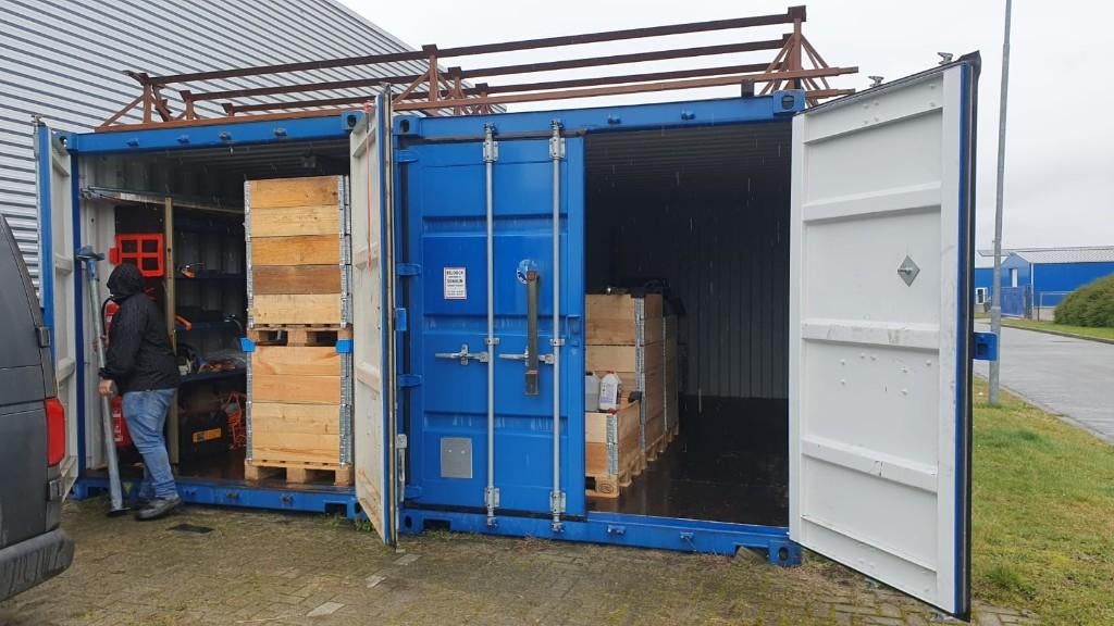 Werkplaatscontainer / Zeecontainer, Ophalen