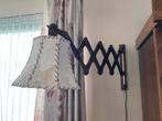 Vintage uitschuifbare wandlamp met perkamenten kap, Antiek en Kunst, Ophalen
