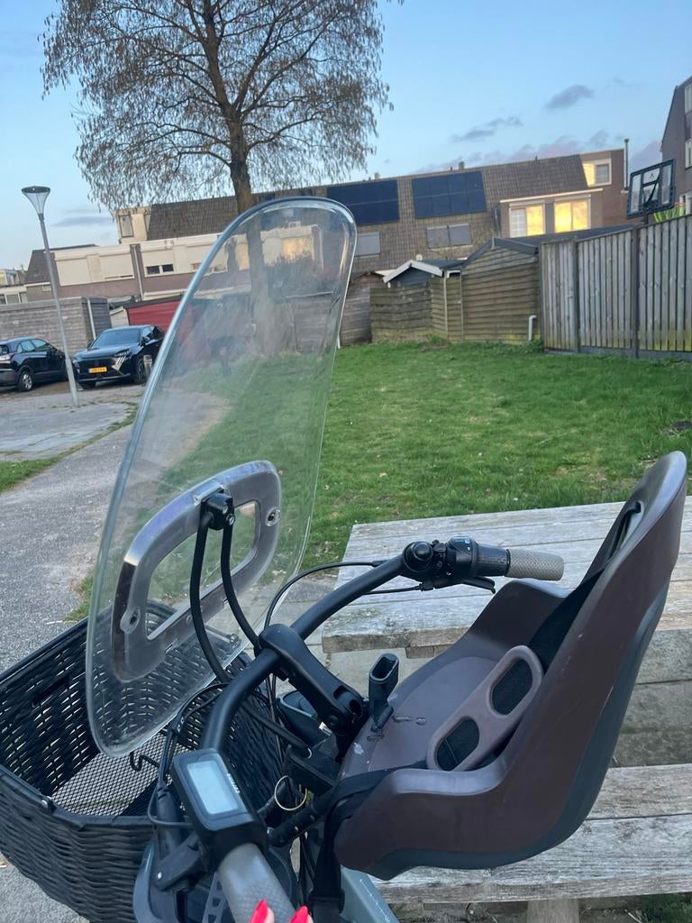 Bobike fietsstoeltje met scherm, Fietsen en Brommers, Fietsaccessoires | Fietsstoeltjes, Ophalen, Voorzitje, 0 t/m 13 kg, Gebruikt