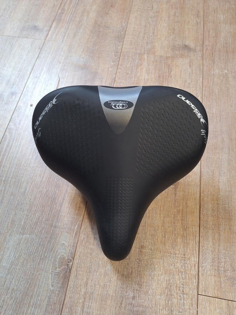 Fietszadel Bassano Italy met veren, Fietsen en Brommers, Ophalen of Verzenden