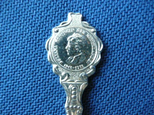 Theelepel uit 1973 25 jaar Koningin Juliana 1948 - 1973, Ophalen of Verzenden, Rvs of Chroom