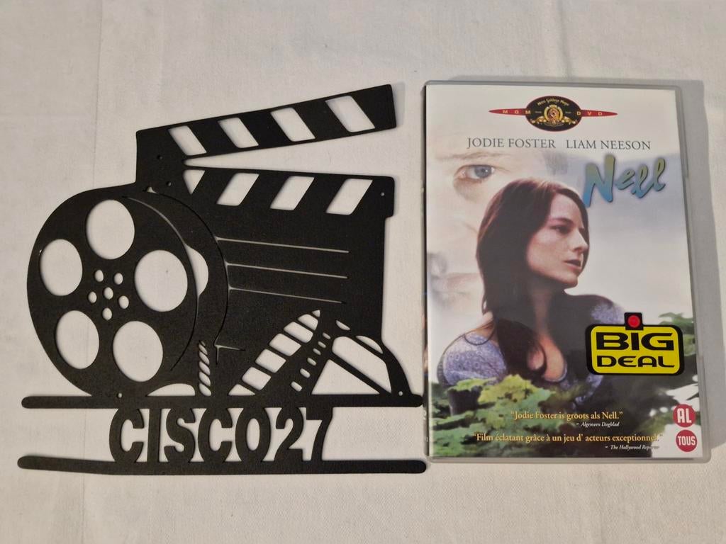 Nell, Alle leeftijden, Ophalen of Verzenden, Zo goed als nieuw, Drama