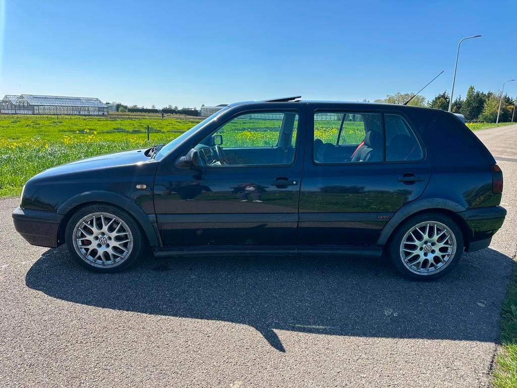 Volkswagen Golf 2.0 GTI|editie 25| schuurvonds|, Stof, Gebruikt, Zwart, 4 cilinders
