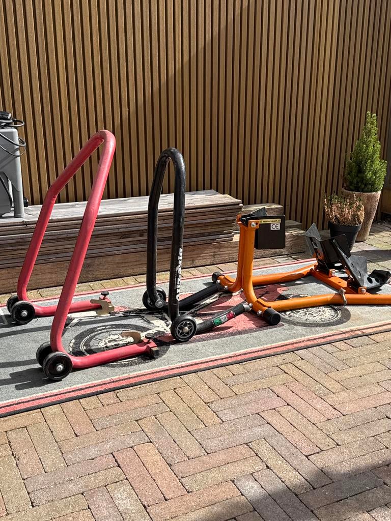 Motorfiets bokken en inrijklem voor diverse motoren, Ophalen, Gebruikt