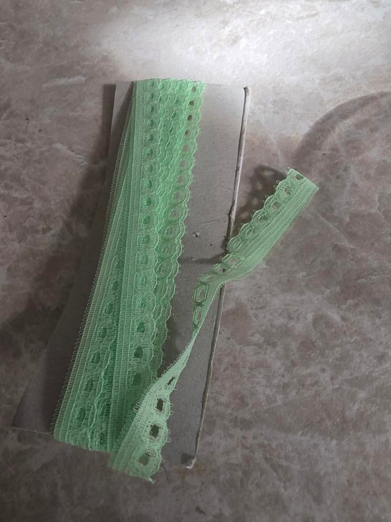 Lime lichtgroen kant, Ophalen of Verzenden, Kant