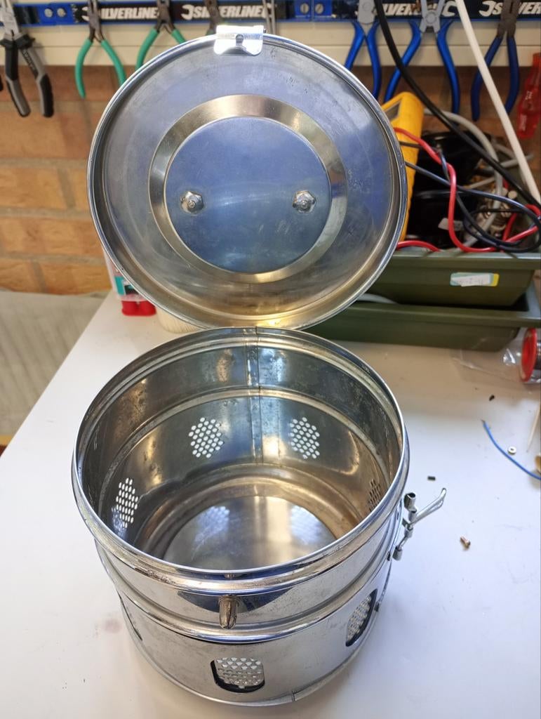 Sterilisatie trommel, Antiek en Kunst, Antiek | Gereedschap en Instrumenten, Ophalen of Verzenden