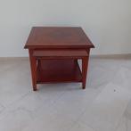 2 klassiek mahonie houten bijzettafels, Ophalen, Gebruikt