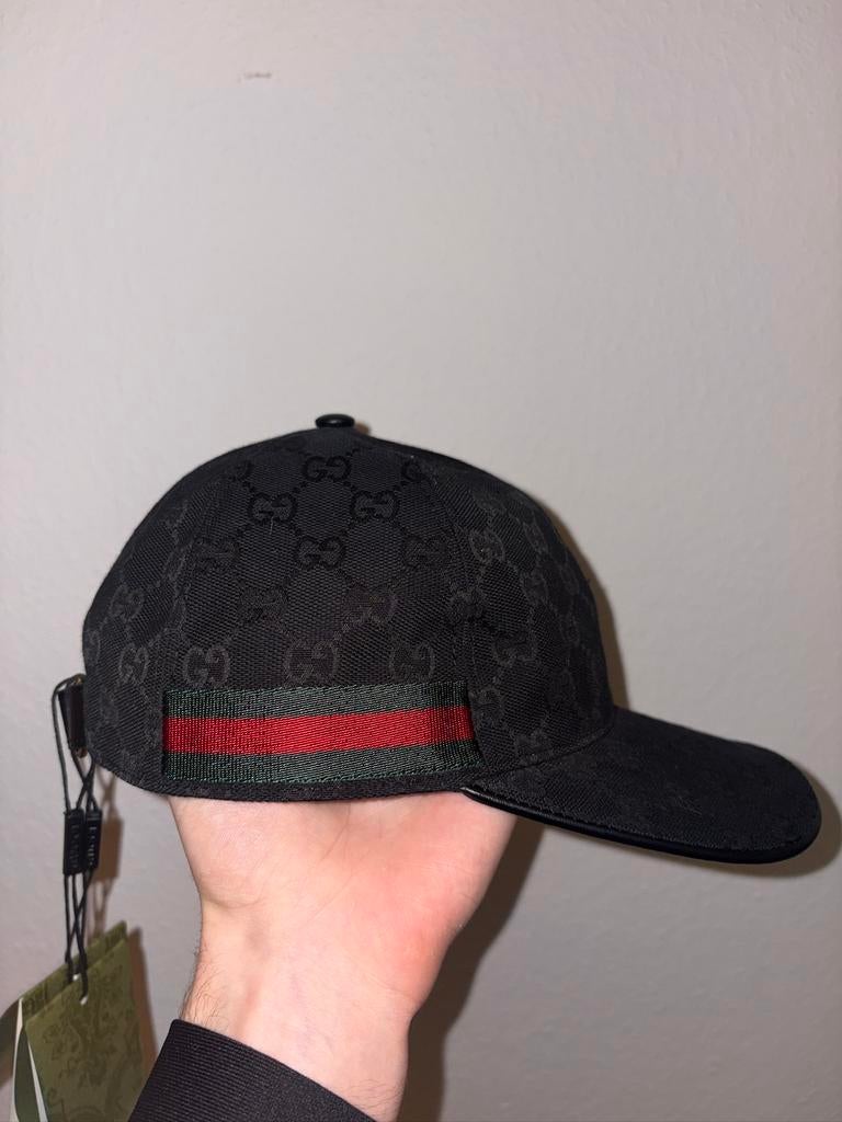 Gucci pet Limited edition, Ophalen of Verzenden, Nieuw, 57 cm (M, 7⅛ inch) of minder, Pet