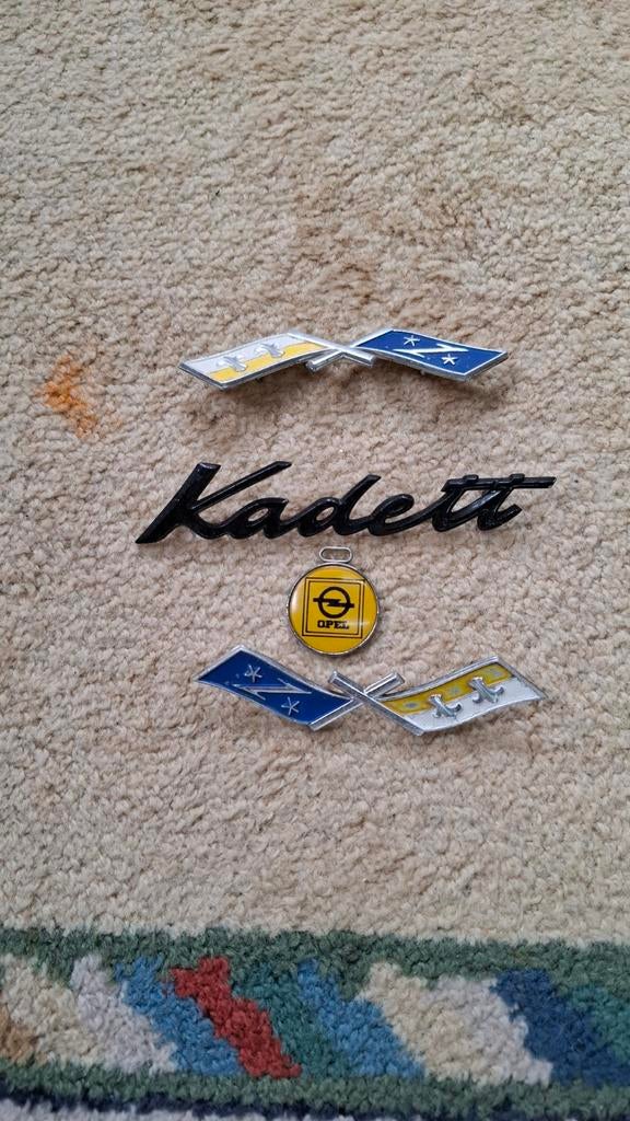 Opel emblemen en sleutel hanger, Auto diversen, Ophalen of Verzenden