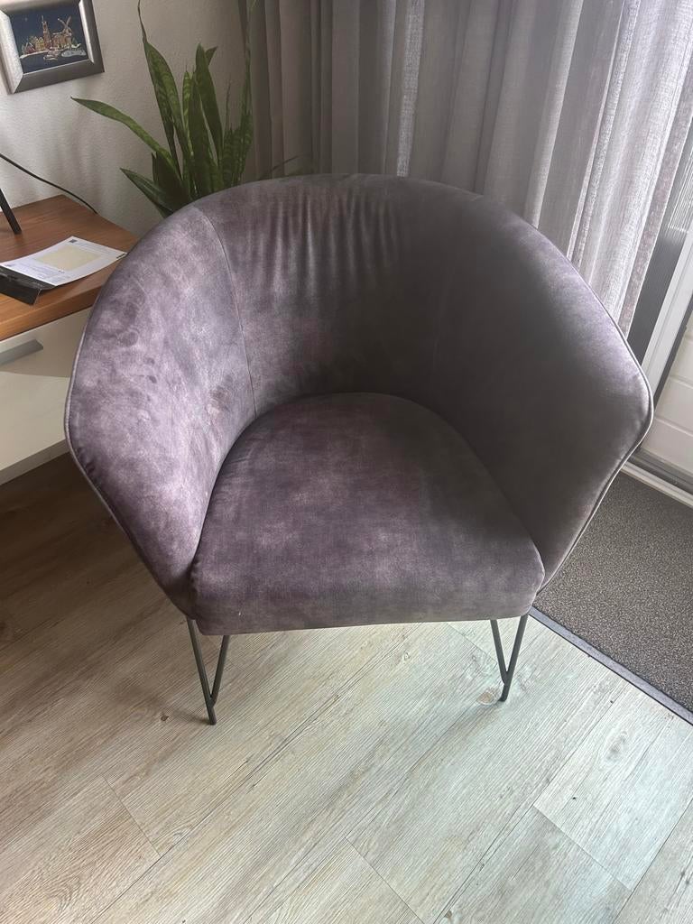 2 Clubfauteuils warm grijs met zwarte poten, Ophalen, Minder dan 75 cm, Zo goed als nieuw, 75 tot 100 cm