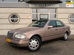 Mercedes-Benz C-klasse 180 Sport |ElekPakket,NAP|, Auto's, Automaat, Gebruikt, Zwart, 4 cilinders
