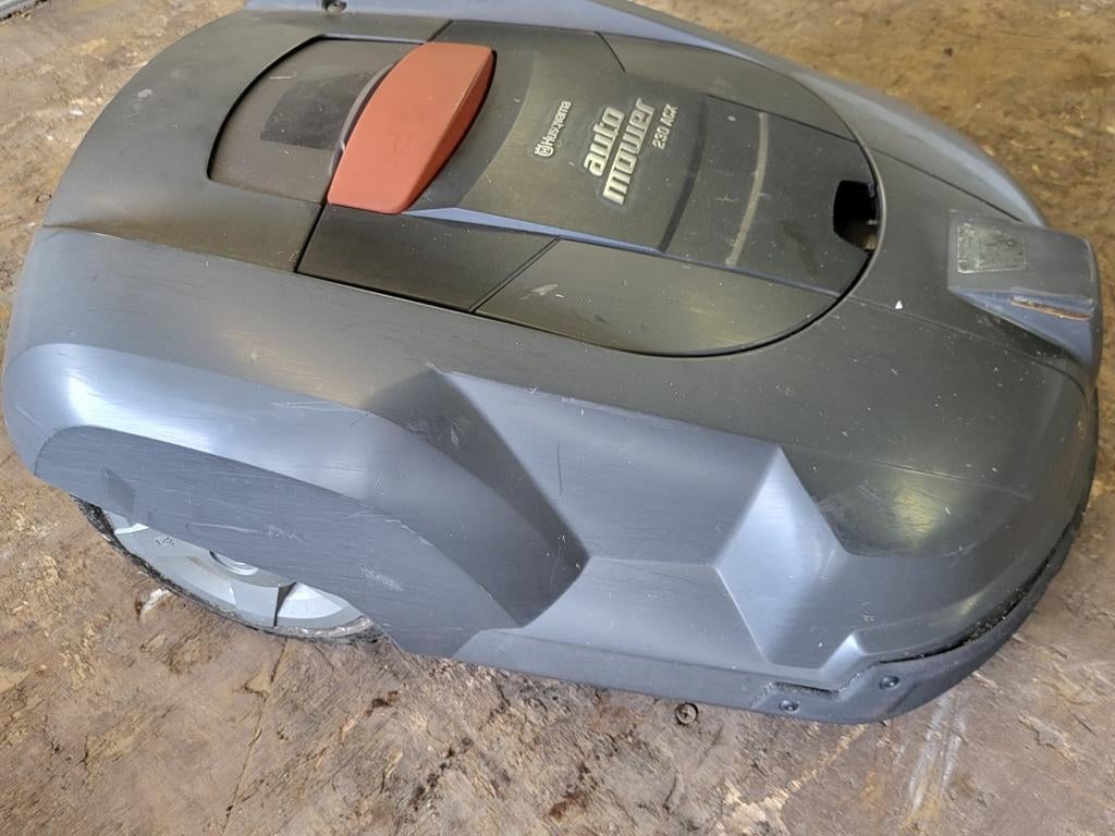 Husqvarna Robotmaaier 230 ACX - Gebruikt, Ophalen, Gebruikt, Husqvarna, Met regensensor