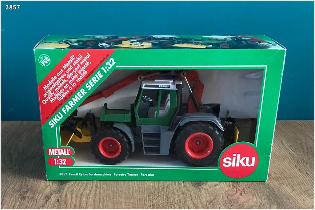Siku 3857 - Fendt Xylon bosbouwtractor 1:32, Ophalen, Gebruikt, Tractor of Landbouw, SIKU