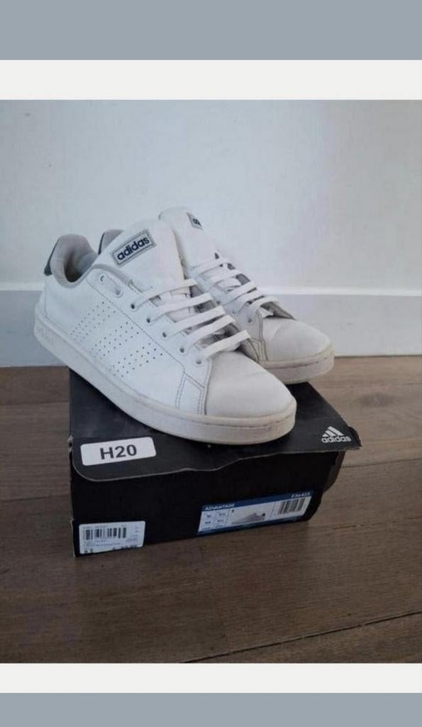 Adidas schoenen 43, Ophalen of Verzenden, Zo goed als nieuw, Zwart