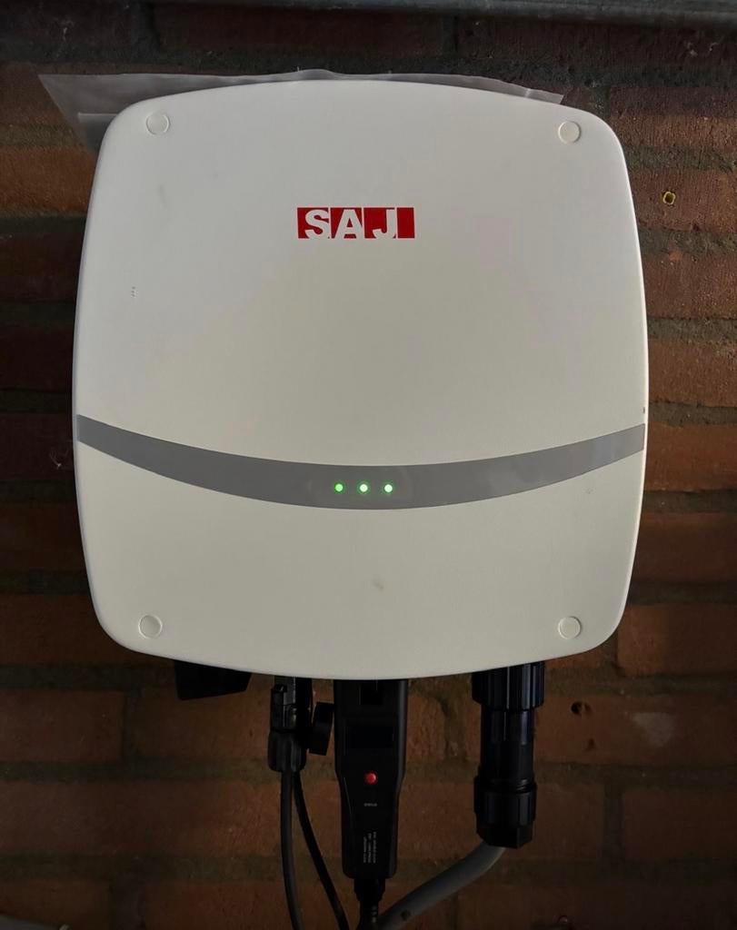 SAJ Solar Omvormer R5-2.5K-S1-15 - Zo goed als nieuw, Doe-het-zelf en Verbouw, Ophalen of Verzenden, Zo goed als nieuw, Overige typen