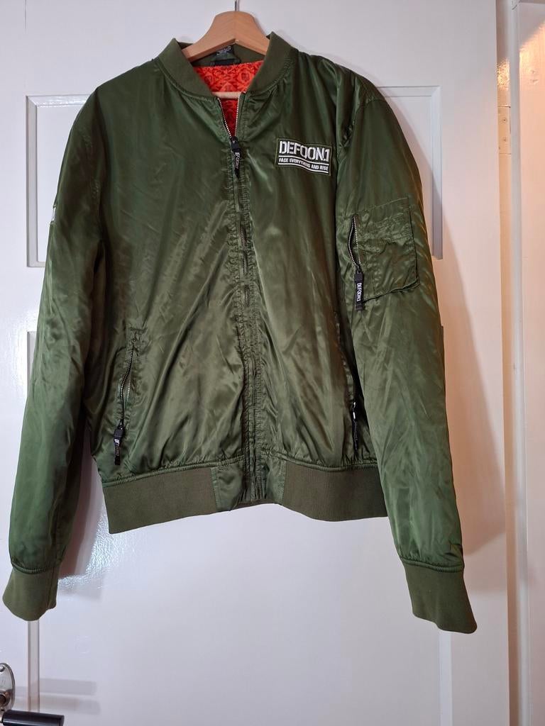 Defqon jas dragonblood, Ophalen of Verzenden, Zo goed als nieuw