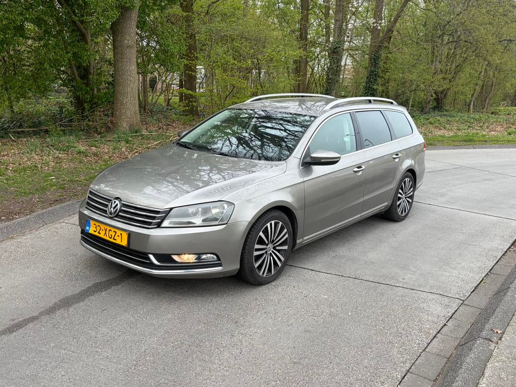Volkswagen Passat 1.4 TSI 90KW Variant DSG 2012 Bruin, Auto's, Volkswagen, Bruin, 122 pk, Origineel Nederlands, Particulier