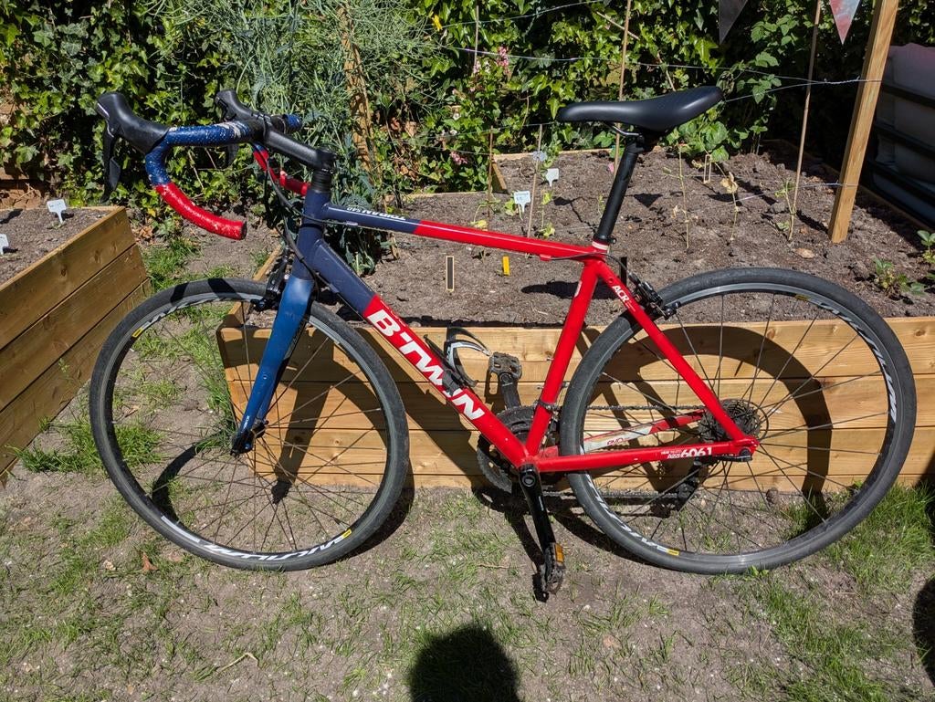 Rode Triban 540 racefiets Shimano 105 - 2017, Fietsen en Brommers, Fietsen | Racefietsen, 28 inch, Gebruikt, Aluminium, Meer dan 20 versnellingen