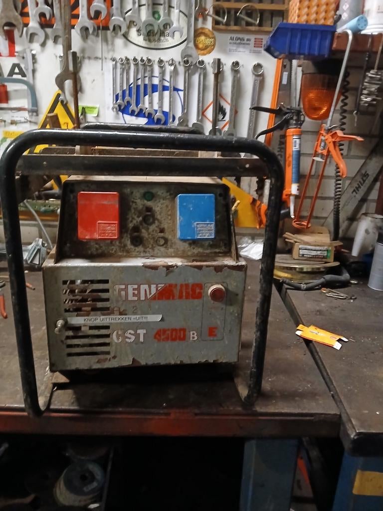 Krachtstroom generator Genmac, Ophalen, Gebruikt, Elektrisch startend, Benzine