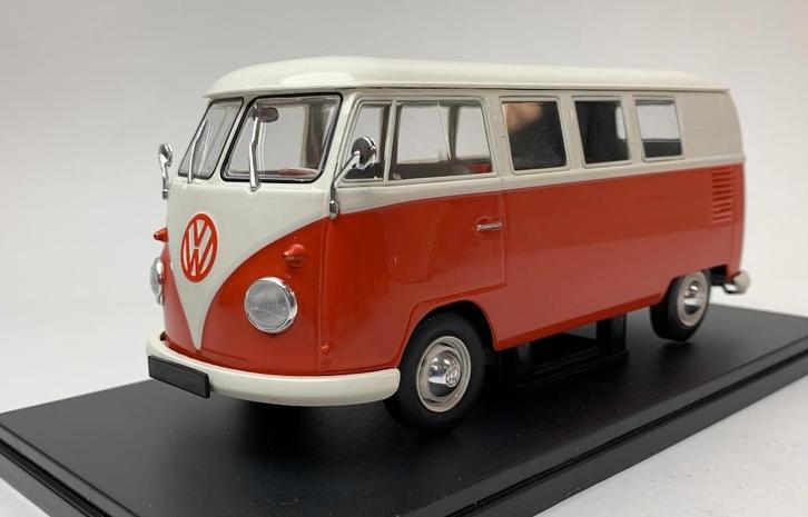 JSN Atlas 1:24 Volkswagen Combi T1 1960 rood wit in blister, Hobby en Vrije tijd, Modelauto's | 1:24, Nieuw, Auto, Overige merken