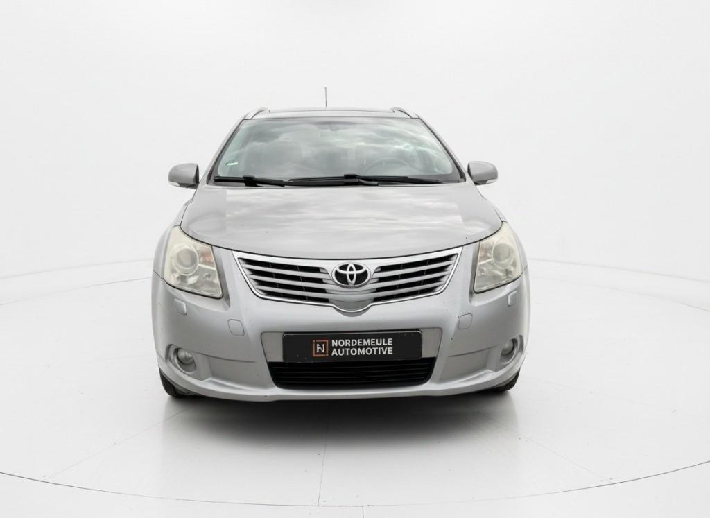 Toyota AVENSIS 1.6 VVTI COMFORT, Auto's, Toyota, 15 km/l, 4 cilinders, 132 pk, Bedrijf