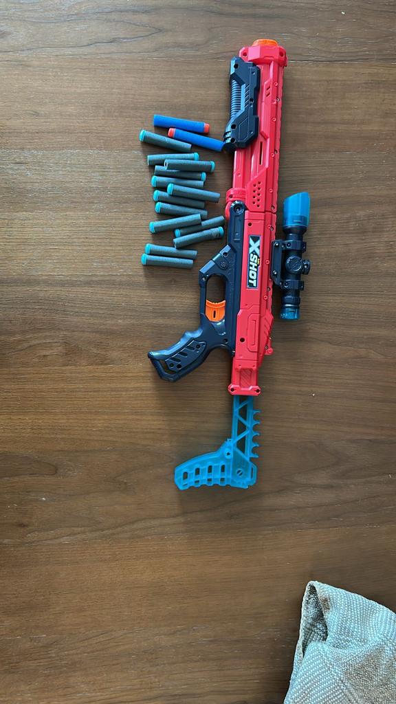 Nerf gun with Bullets, Ophalen, Zo goed als nieuw