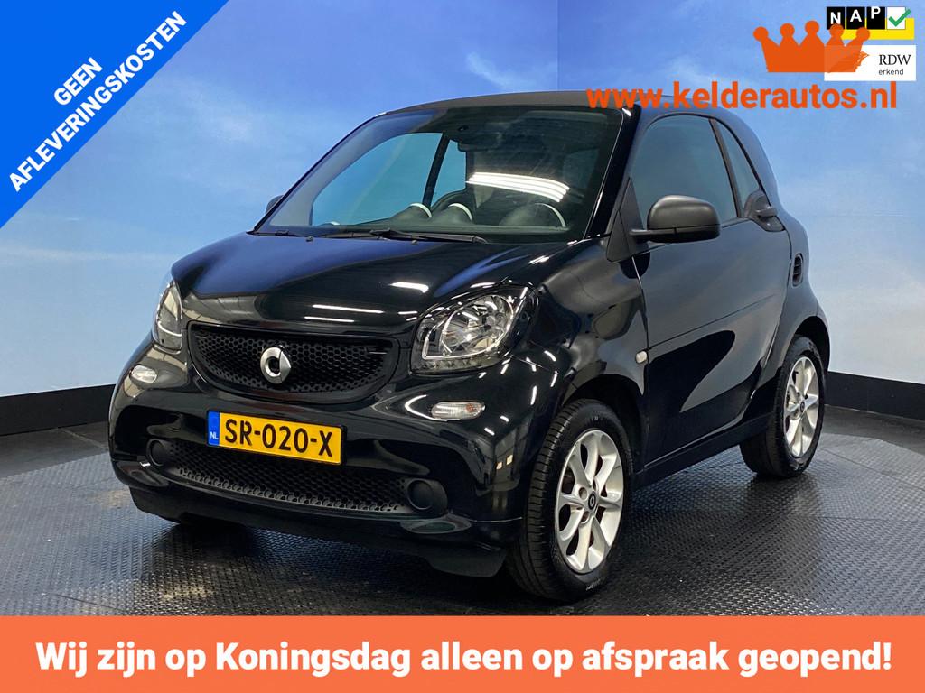 Smart Fortwo 1.0 Business Solution, Auto's, Smart, Gebruikt, Zwart, Origineel Nederlands, Handgeschakeld
