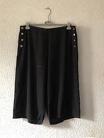 Maat 46 / 48 -capri broek van M&S  - zwart, Zwart, Maat 46/48 (XL) of groter, Ophalen of Verzenden, Zo goed als nieuw