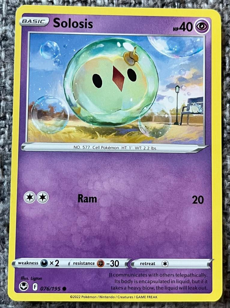 Pokémonkaart van Solosis (577) • Silver Tempest (076/195), Verzenden, Nieuw, Losse kaart