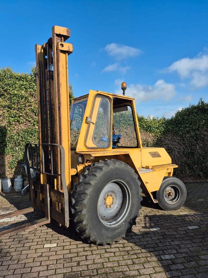 ruw terrein heftruck, Tuin en Terras, Hand-tuingereedschap, Ophalen of Verzenden