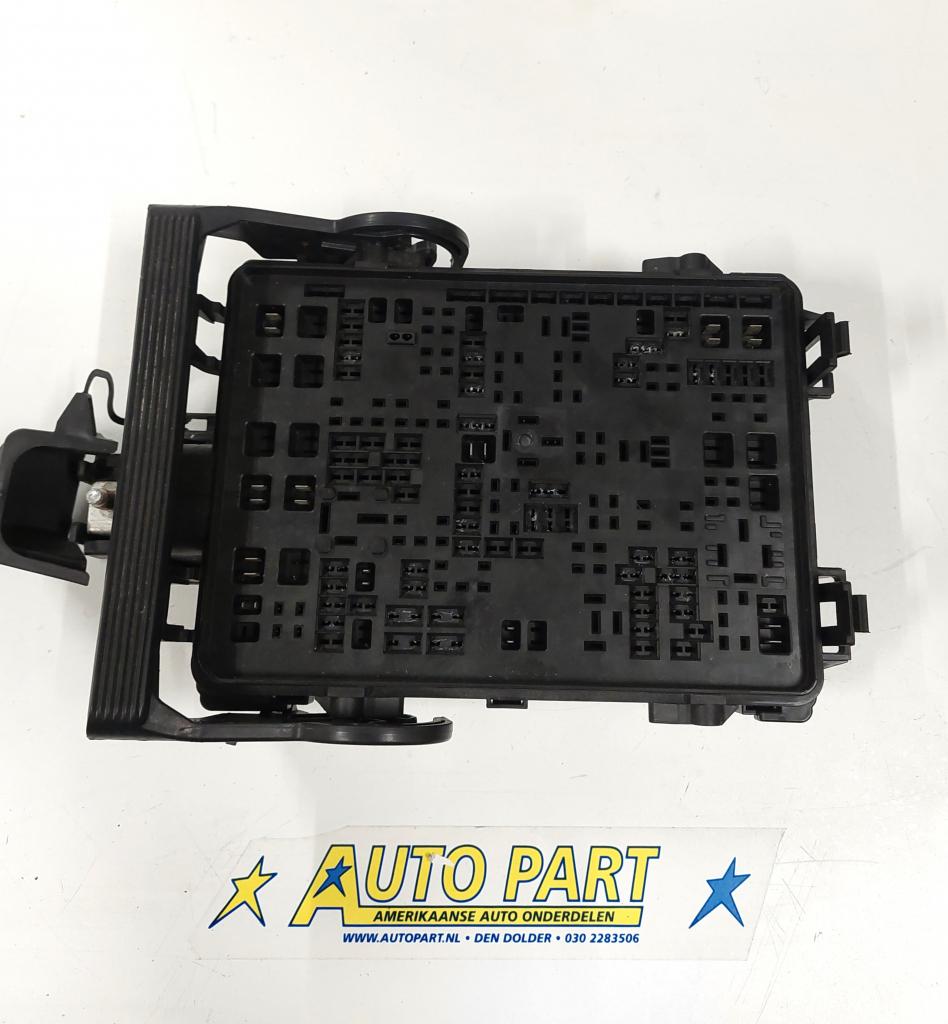 Chevrolet Silverado zekeringkast 2017-2019, Auto-onderdelen, Elektronica en Kabels, Amerikaanse onderdelen, Chevrolet, Gebruikt