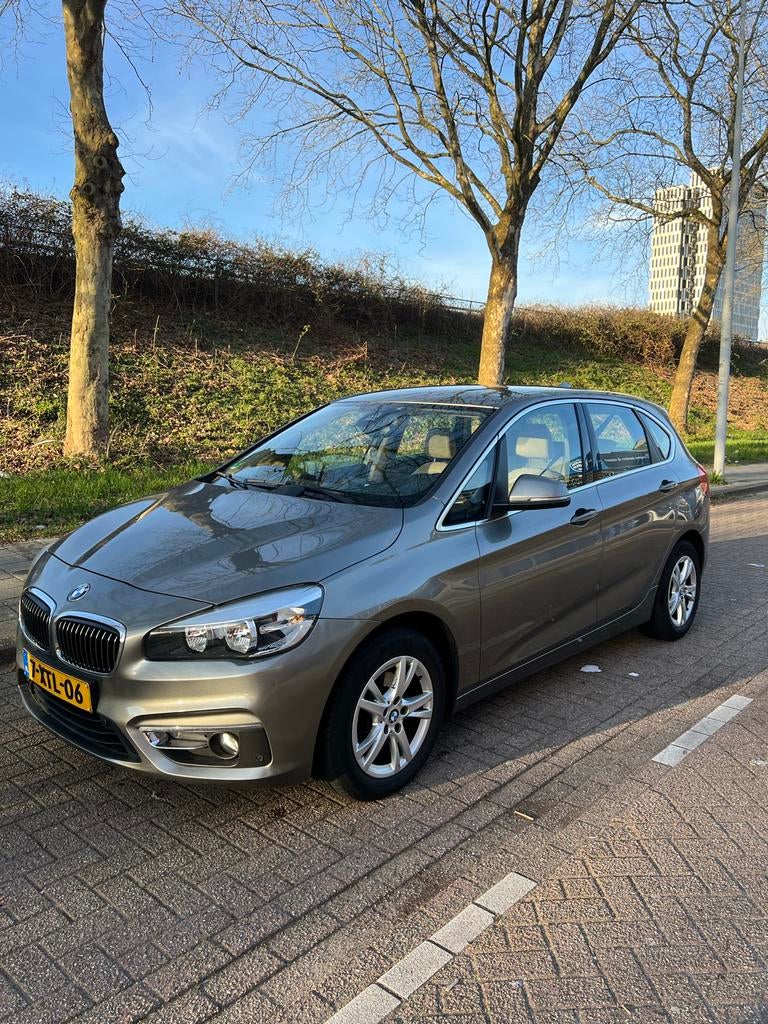 BMW 2 Serie Active Tourer 218d, Auto's, BMW, 1995 cc, 4 cilinders, Origineel Nederlands, 24 km/l