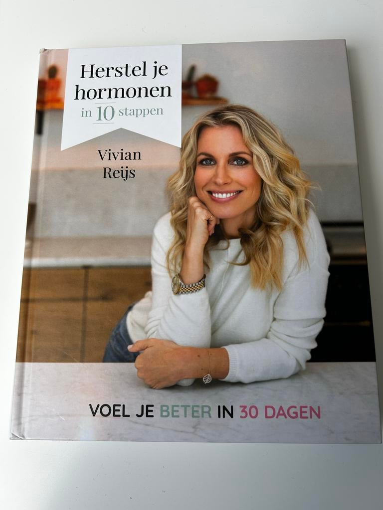 Herstel je hormonen in 10 stappen - Vivian Reijs, Ophalen, Zo goed als nieuw, Gezondheid en Conditie