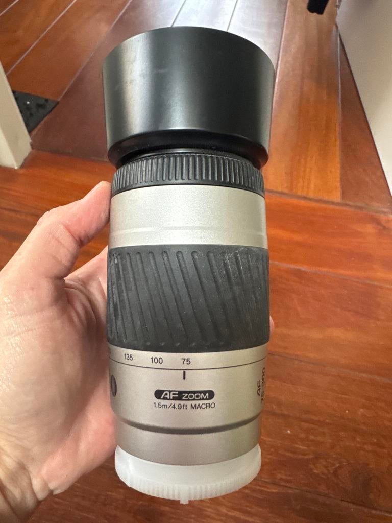 Minolta AF Zoom 75-300mm lens, Ophalen of Verzenden, Gebruikt, Telelens, Zoom