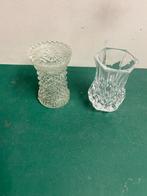 twee kleine vaasjes, Overige kleuren, Ophalen of Verzenden, Minder dan 50 cm, Glas