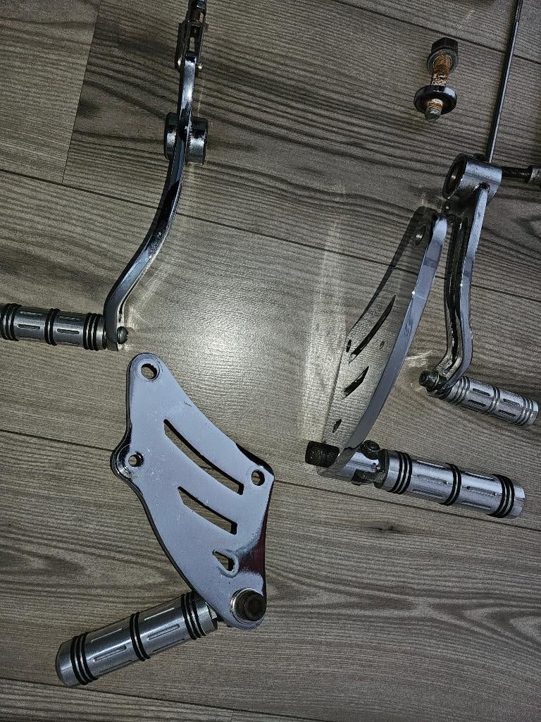 Forwardcontrols Suzuki Intruder 1500, Ophalen of Verzenden
