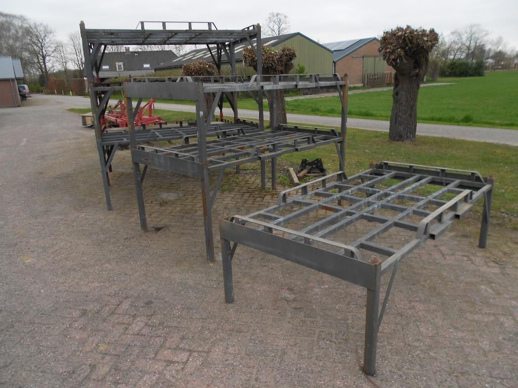 stappelbokken 120 bij 220, Ophalen of Verzenden, Gebruikt