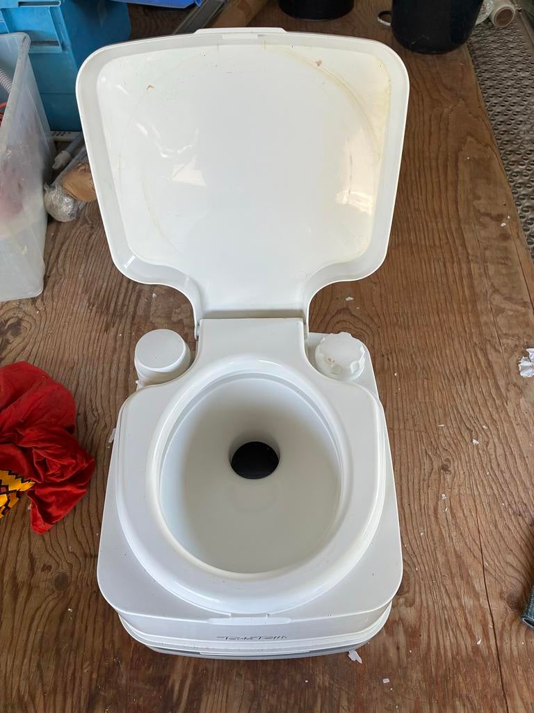 Nieuwe Thetford Porta Potti 335 draagbaar toilet, Ophalen of Verzenden, Nieuw