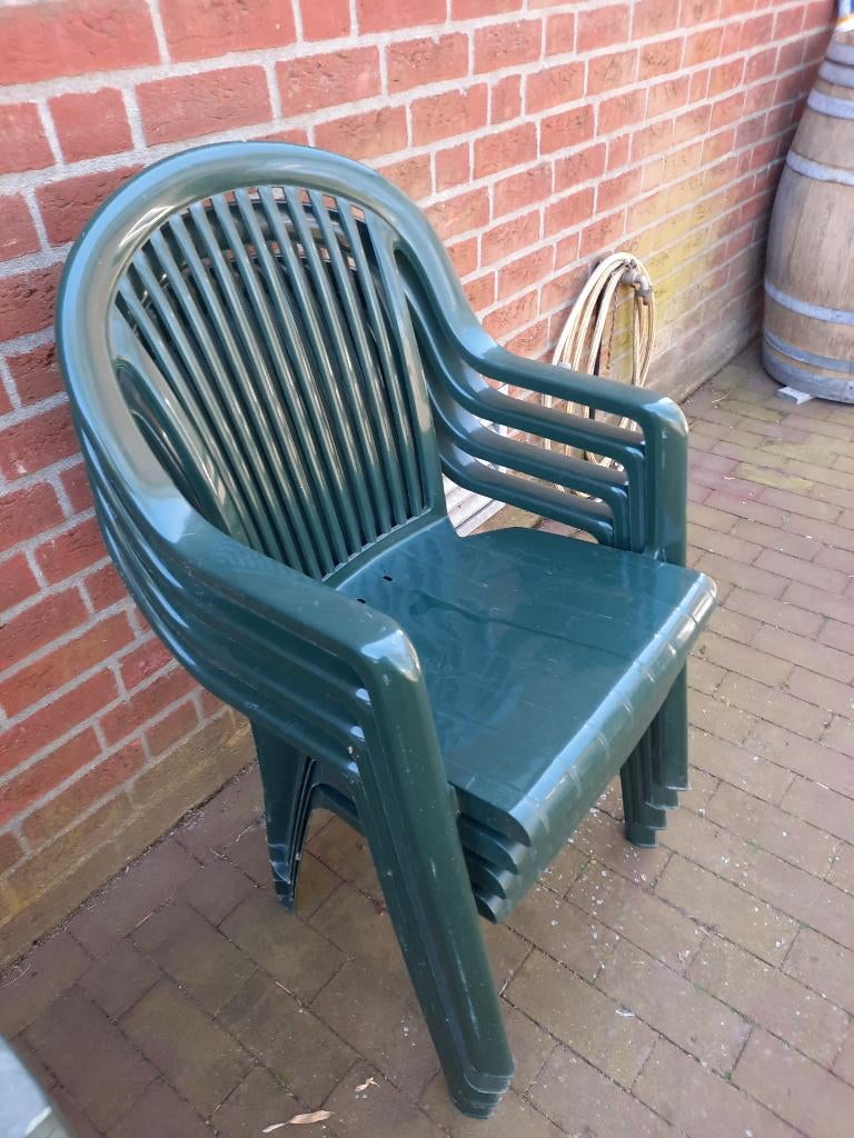 4 Stapel Tuin stoelen, Ophalen, Gebruikt, Kunststof, Stapelbaar