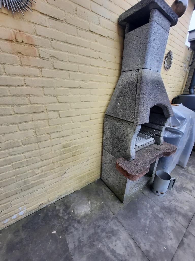 Betonnen bbq, Ophalen, Gebruikt