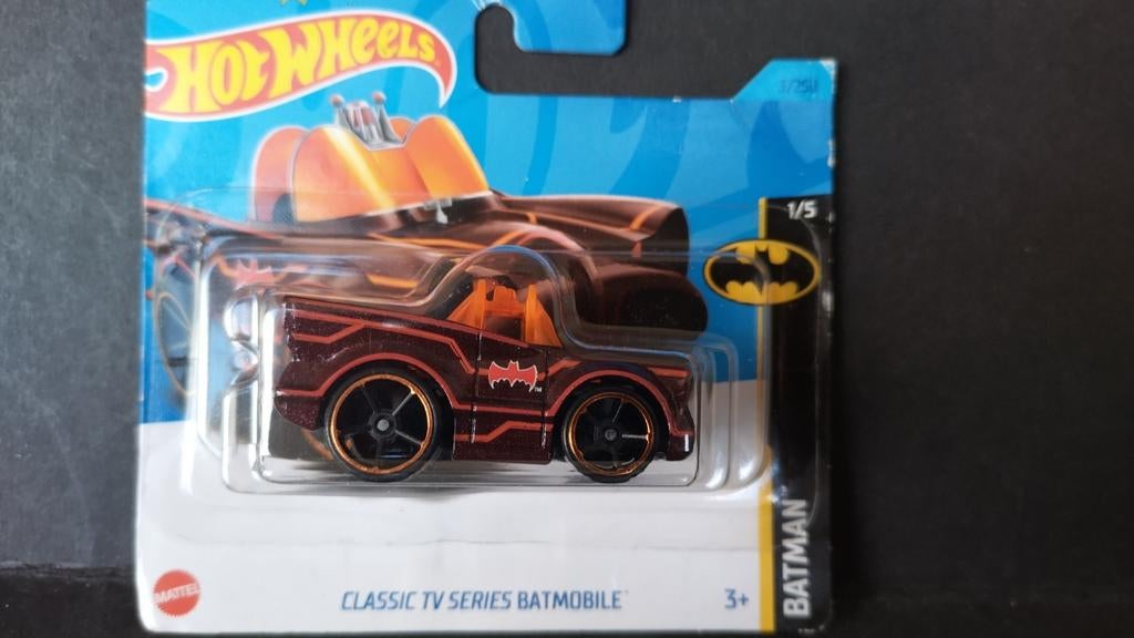 Batman Batmobile Tooned Dark Red 1:64 Hotwheels Tooned Pol, 1186 MJ 1 NL, Auto, Verzenden, Nieuw