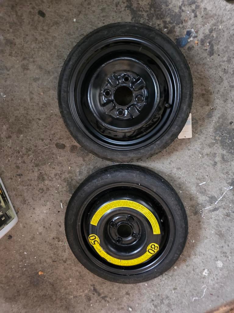 2 reservewielen nieuw., Auto-onderdelen, Ophalen, Nieuw
