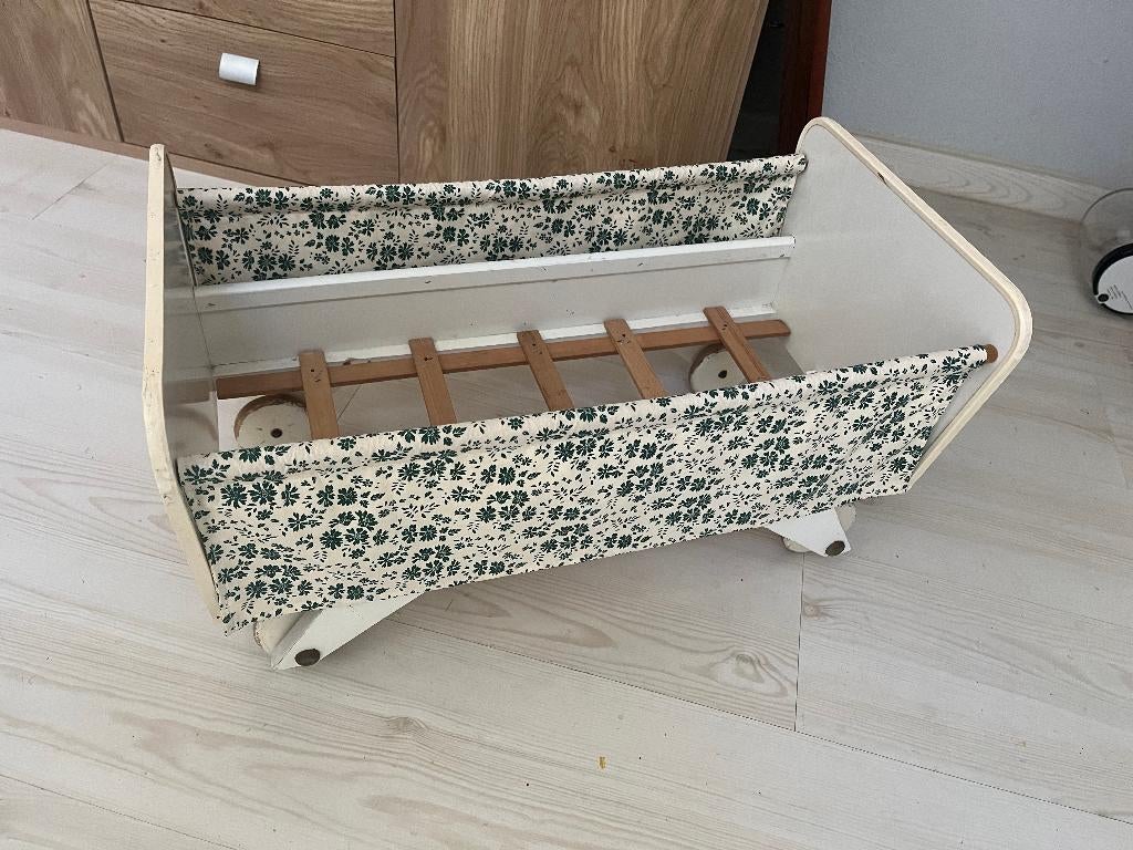 Oud poppenbedje vintage, Ophalen