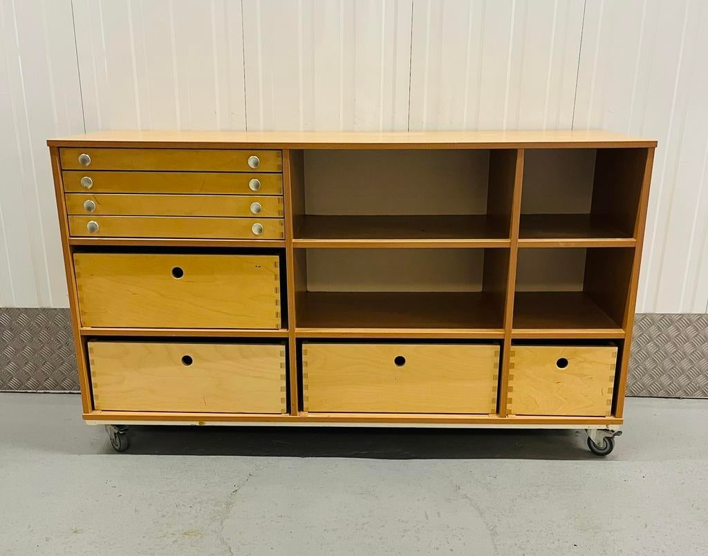 Vintage schoolkast speelgoedkast boekenkast, Ophalen, Zo goed als nieuw, 25 tot 50 cm, 50 tot 100 cm