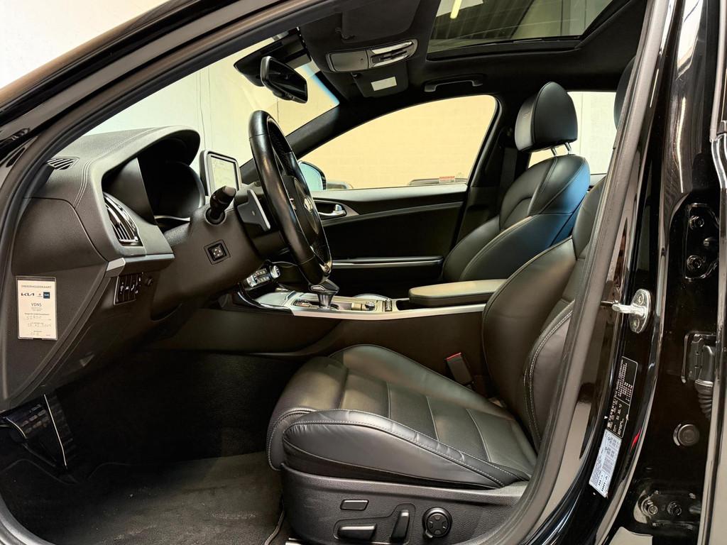 Kia Stinger 3.3 V6 T-GDI AWD GT - SCHUIFDAK - NL AUTO - STOE, Auto's, Kia, Gebruikt, Zwart, Bedrijf, 3342 cc