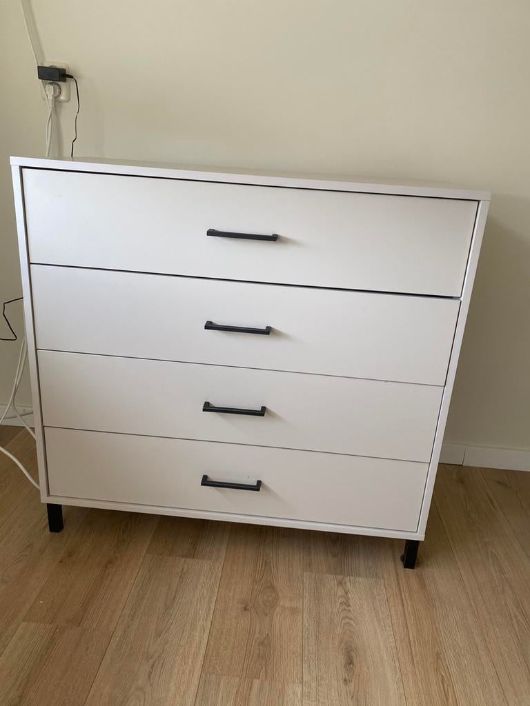 Zgan ladekast beige, Ophalen, 50 tot 100 cm, Zo goed als nieuw, 3 of 4 laden