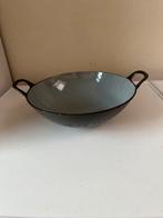 Gietijzeren wok pan. 27cm doorsnee., Ophalen of Verzenden, Gebruikt, Gietijzer, Wok