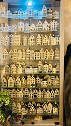 KLM Huisjes Collectie - 106 Stuks + Boek, Ophalen of Verzenden, Zo goed als nieuw, 81 t/m 91, Gevuld